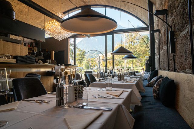 Regional essen im Restaurant Marta in Innsbruck
